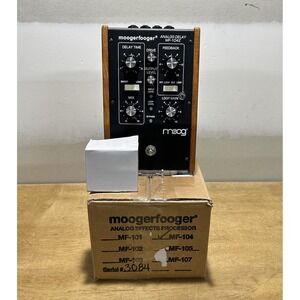 Moog Moogerfooger MF-104Z Analog Delay Guitar Effect Pedal MF104Z W Box